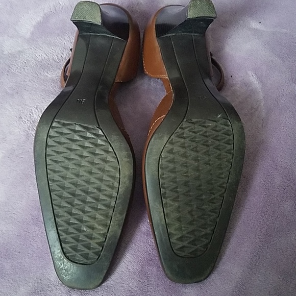 Brown Heels - Picture 3 of 5